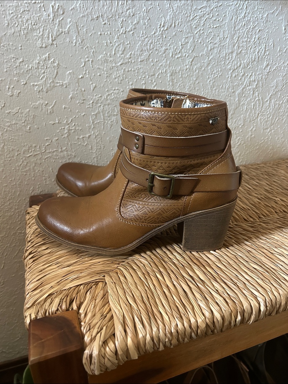 Roxy ankle boots [cognac]